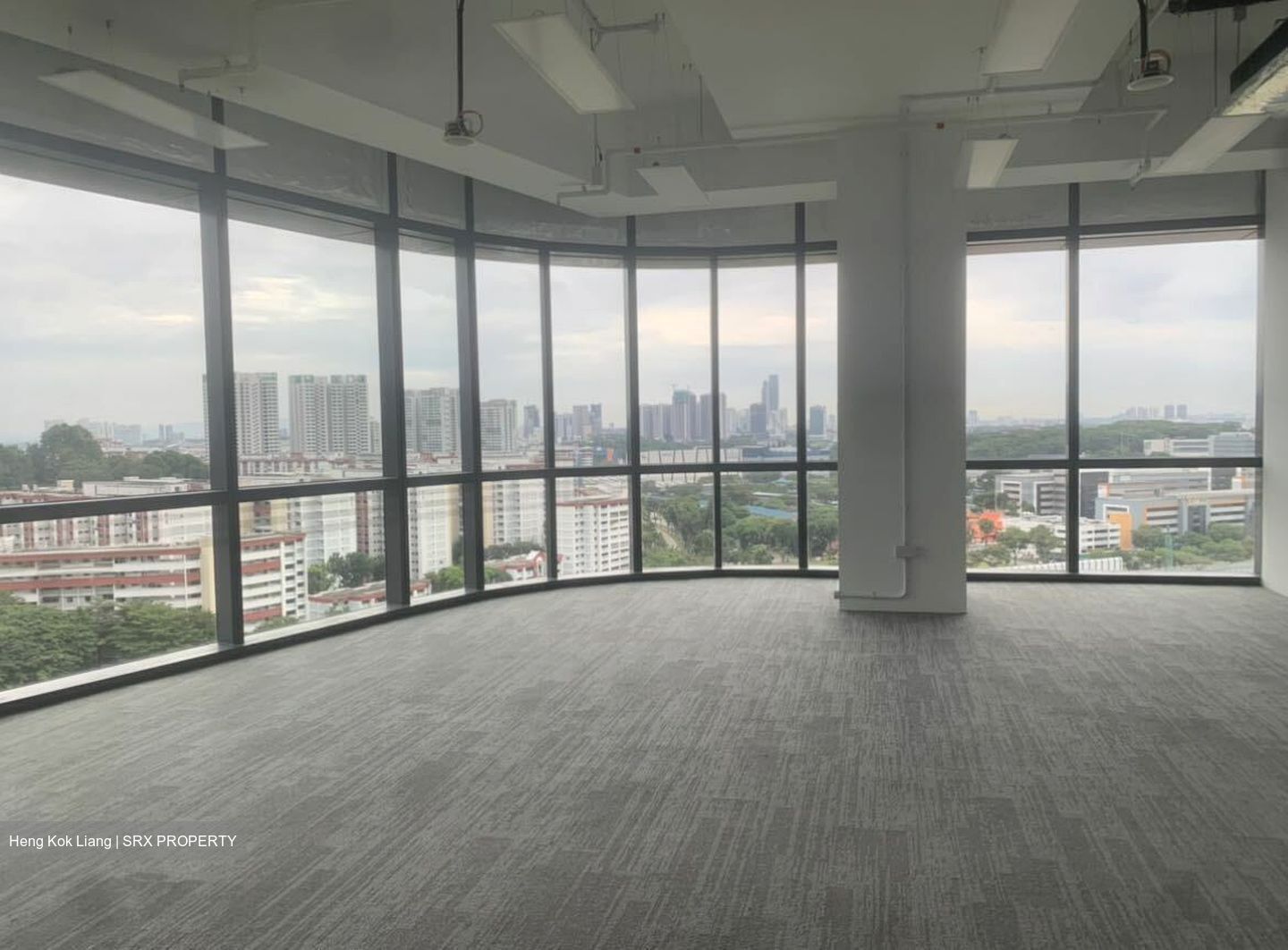 Woods Square (D25), Office #541638171